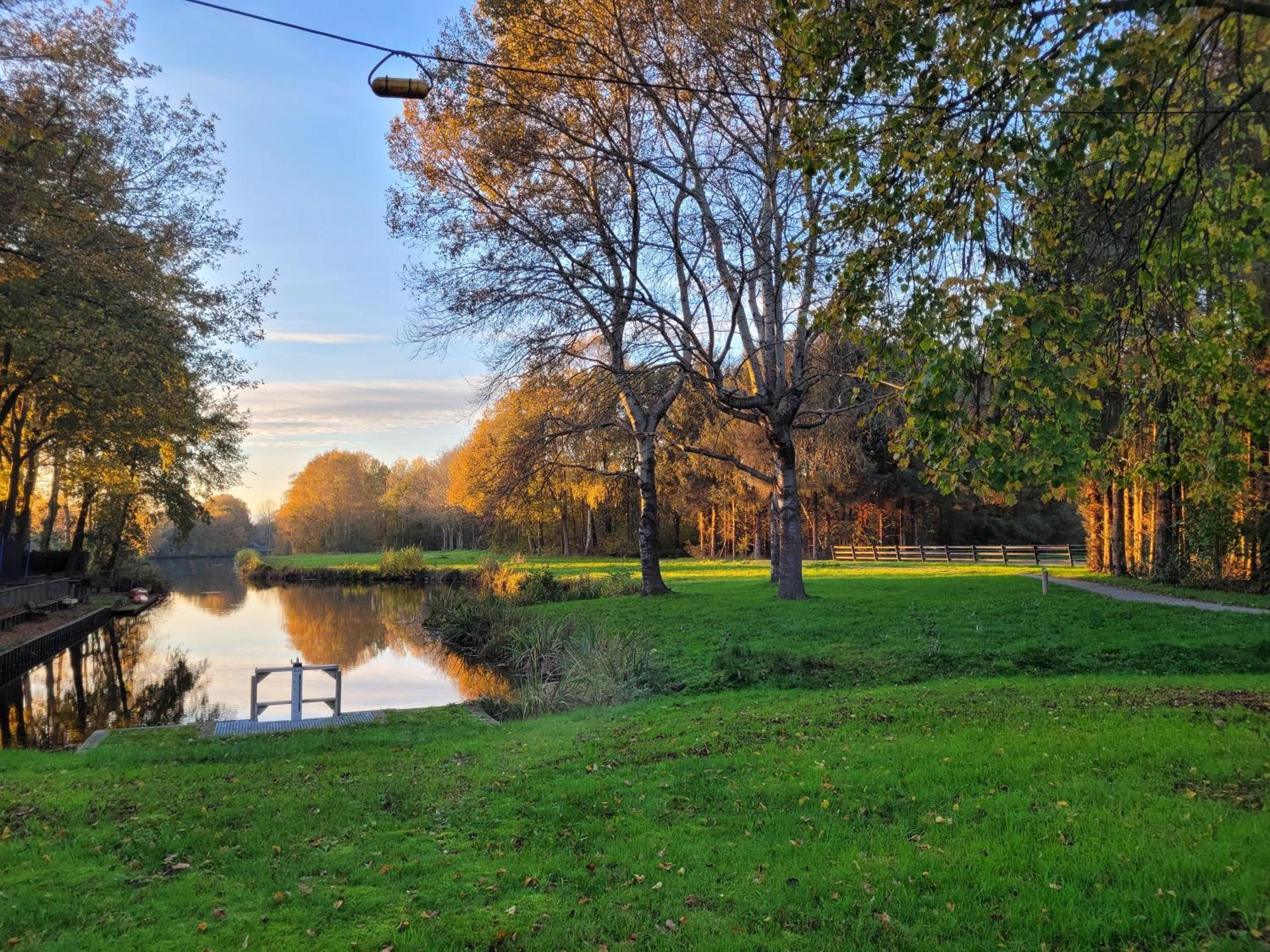 Guesthouse Het Gouden Eiland フェーンダム エクステリア 写真